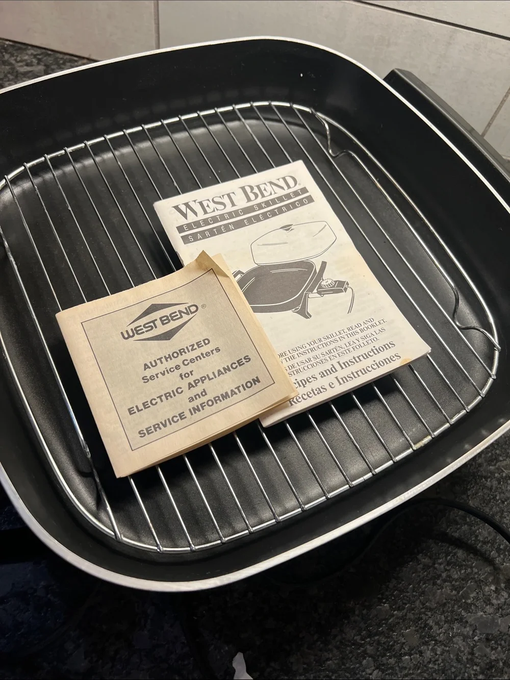 Vintage West Bend Electric Roaster/ Skillet with Leaf Motif  BLUE FLOWER